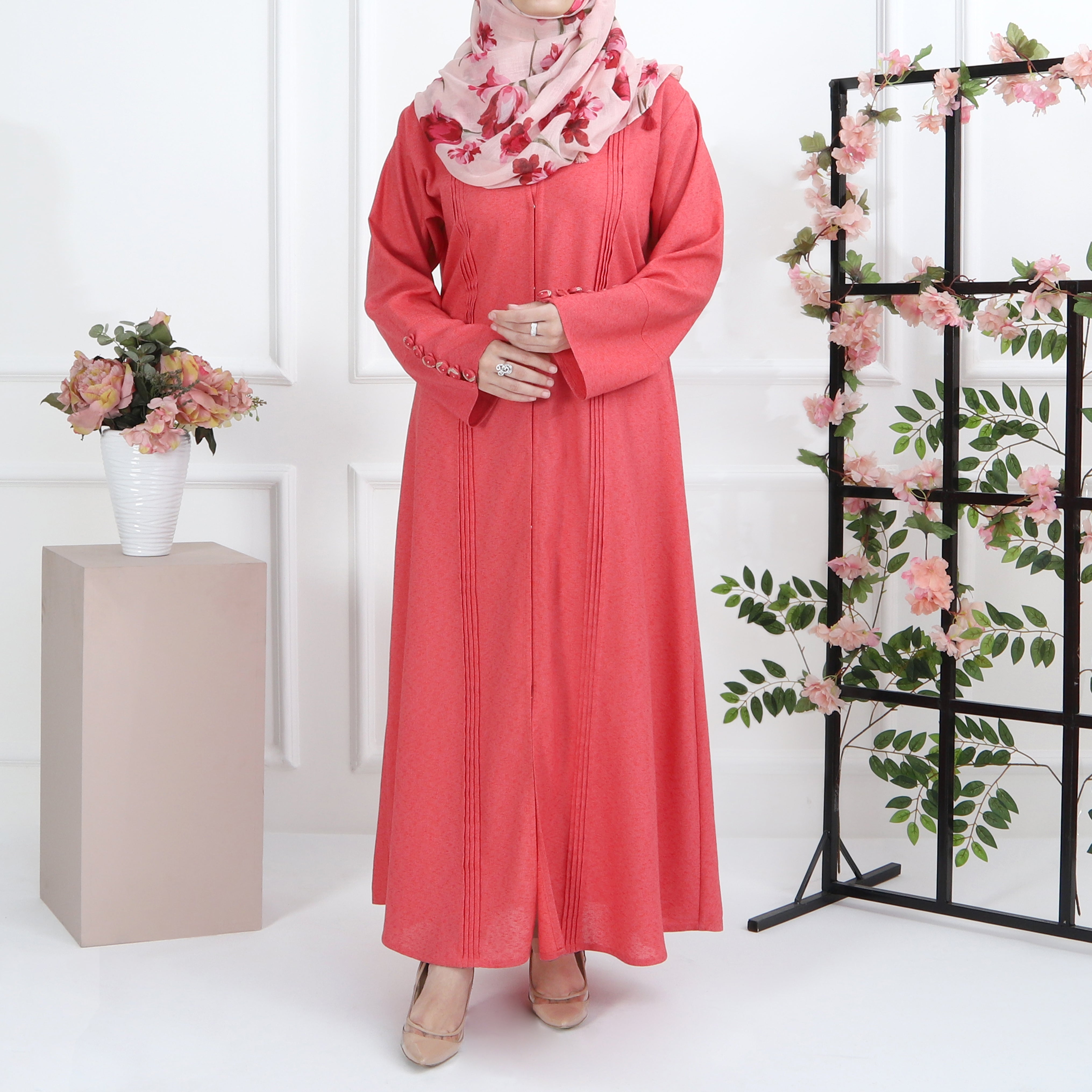 Vohra and clearance saigol abayas