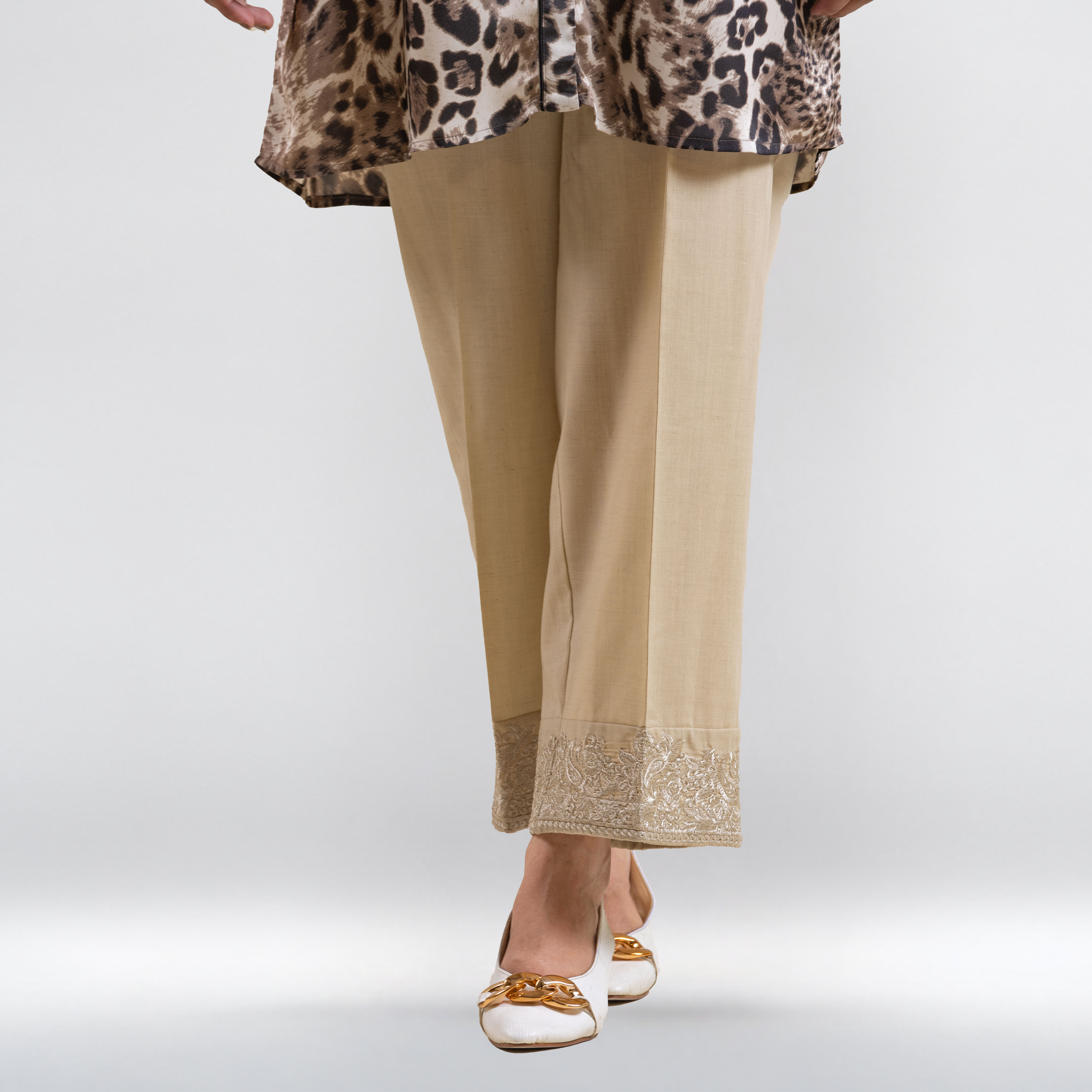 SKIN COTTON EMBROIDERED TROUSER