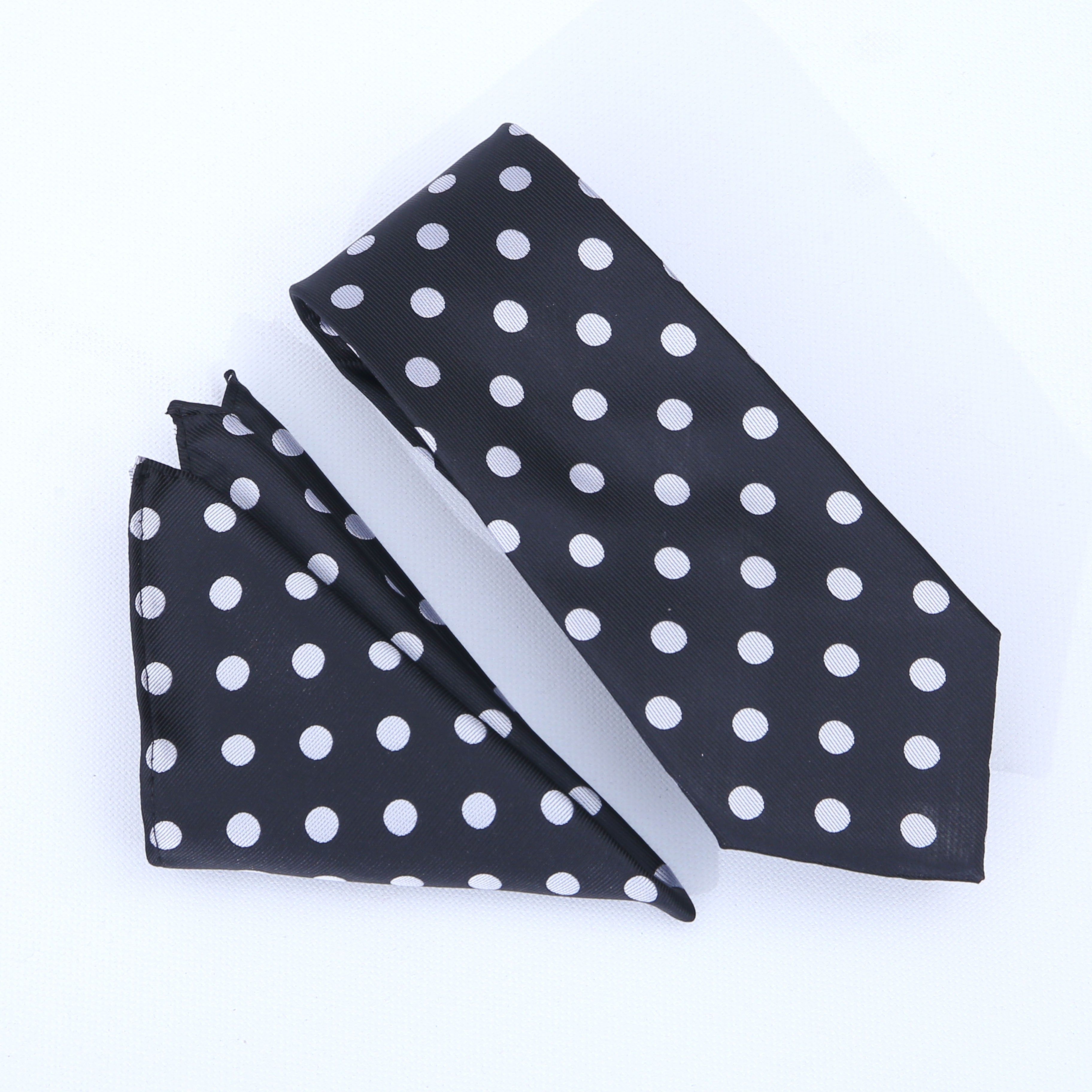 MONOCHROME DOTTED TIE & POCKET SQUARE